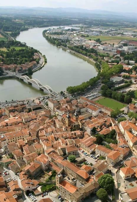Charmant Appartement Au Coeur De Neuville - Lyon A 20Mn Exteriér fotografie